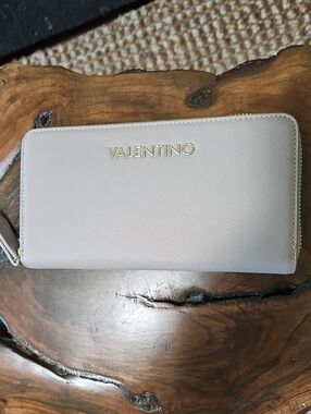 Valentino Bags by Mario Valentino NEASY Zip-Around Wallet – Light Grey